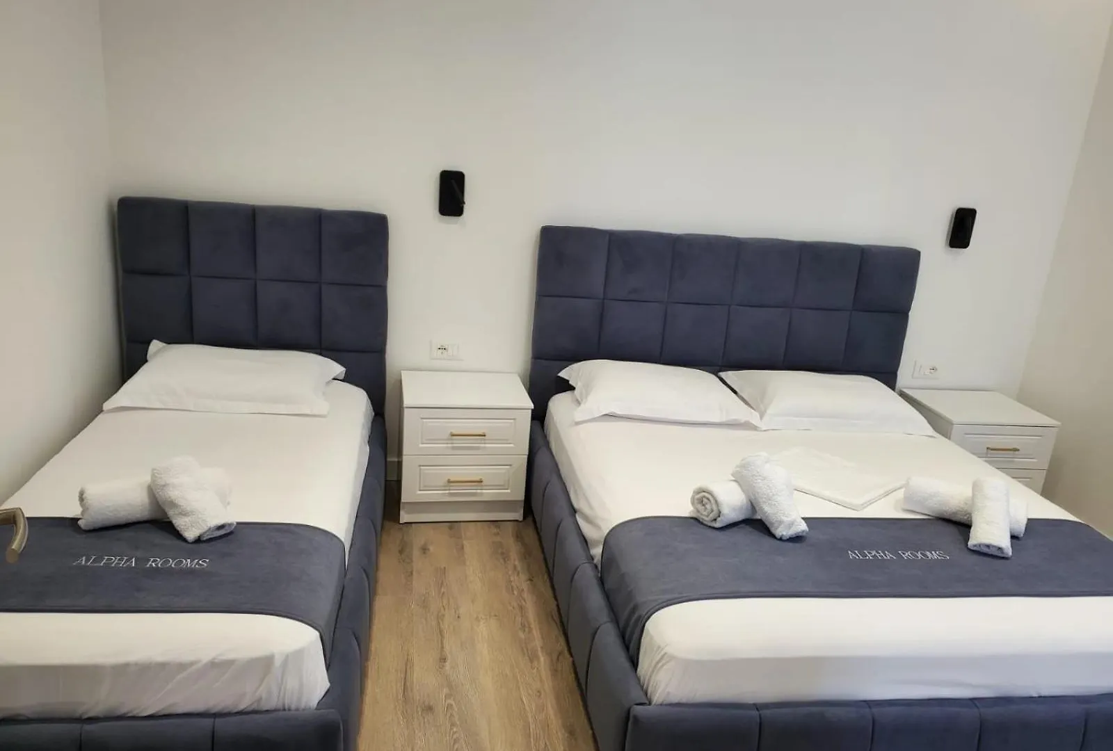 Alpha Rooms 베라트 호텔